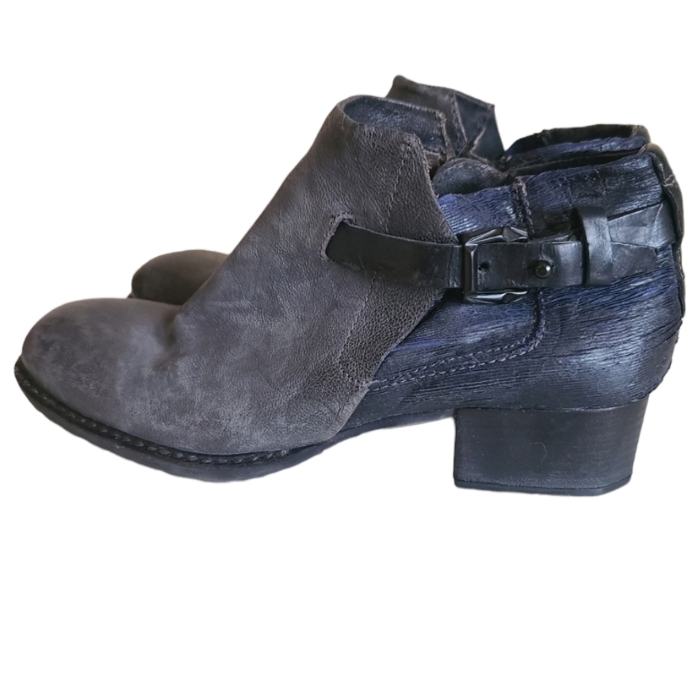 a.s. 98 two tone distressed leather ankle boots with buckle size 9